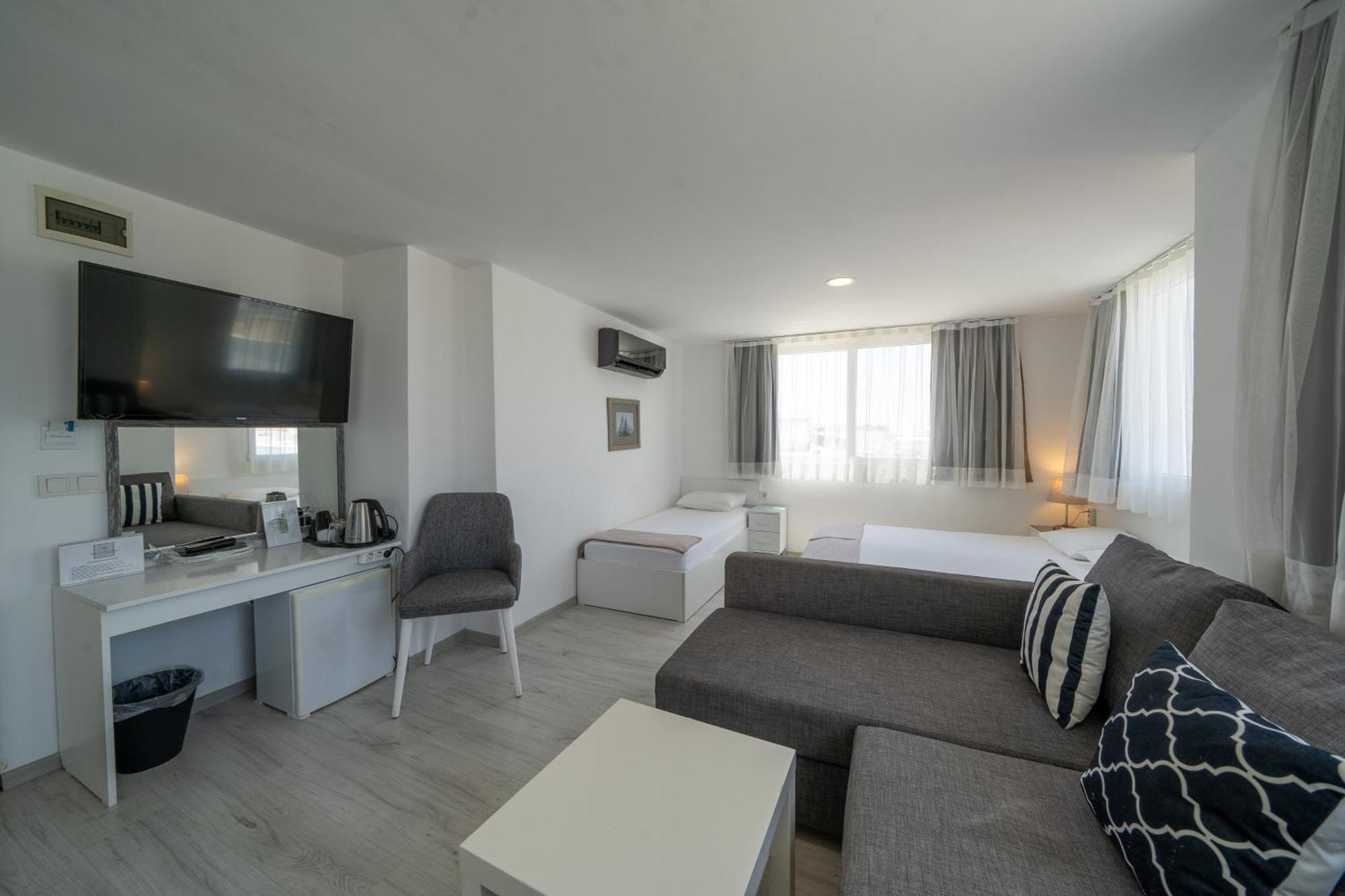 Artunc Hotel Bodrum ภายนอก รูปภาพ