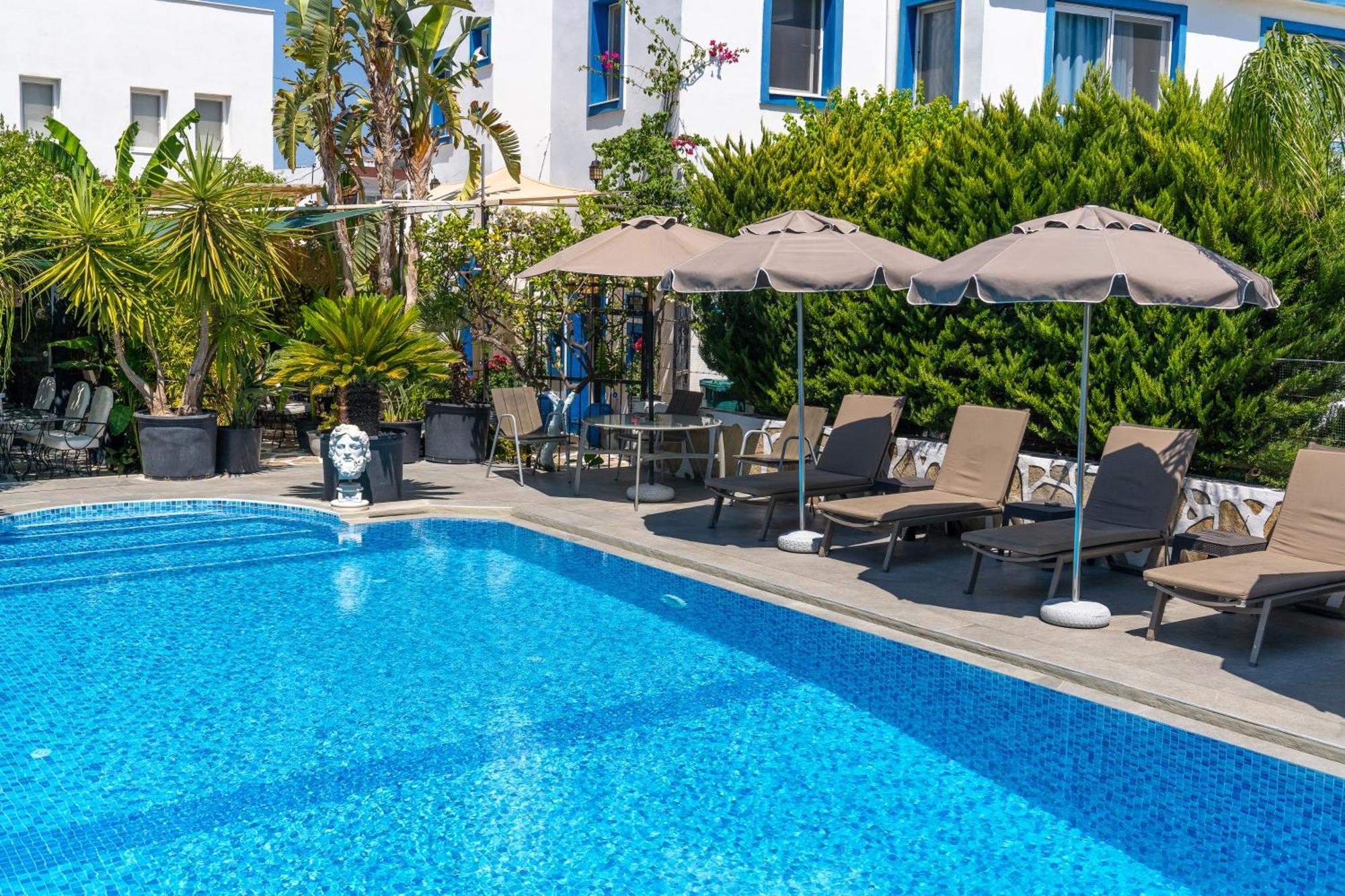 Artunc Hotel Bodrum ภายนอก รูปภาพ