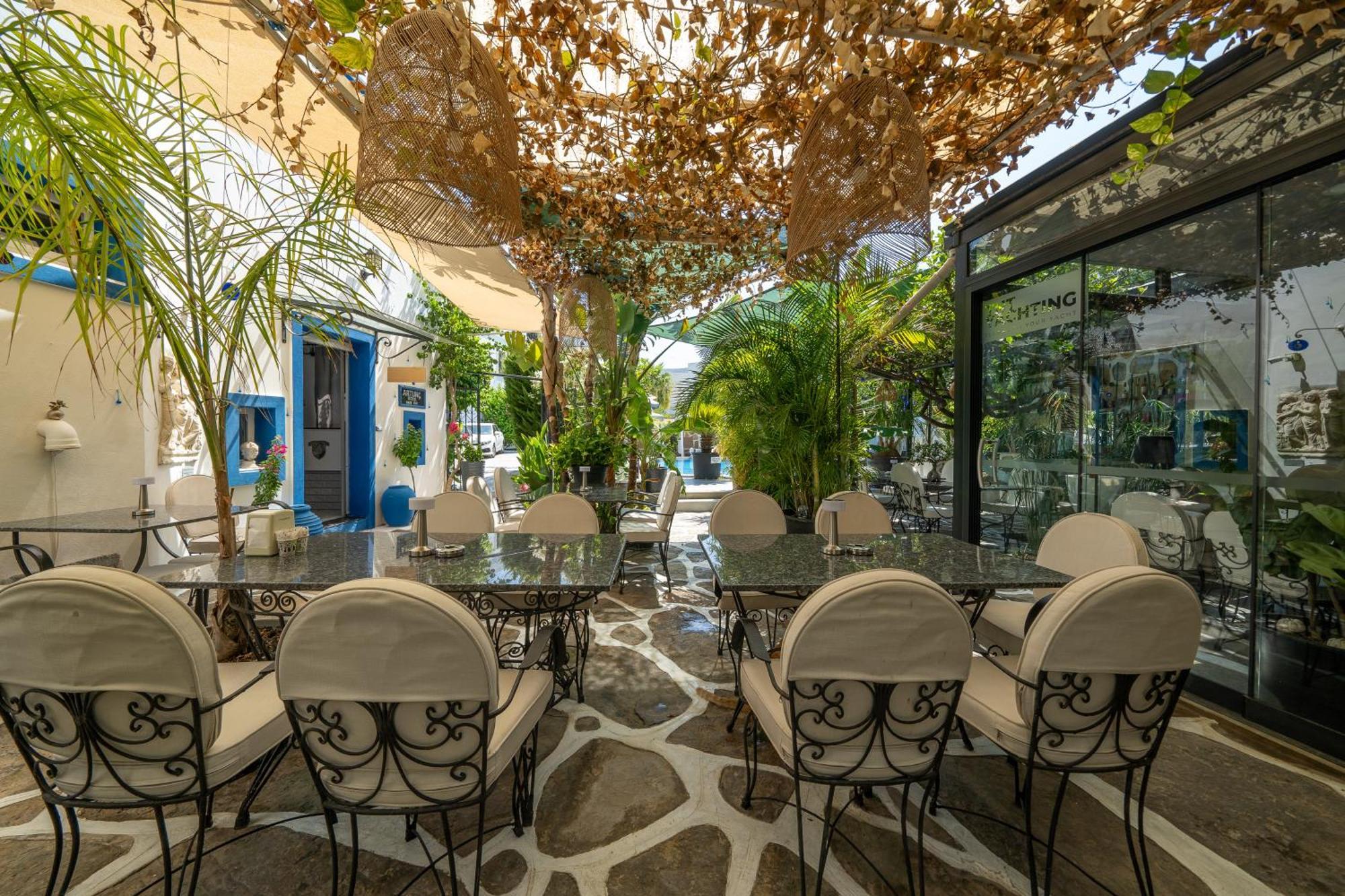 Artunc Hotel Bodrum ภายนอก รูปภาพ